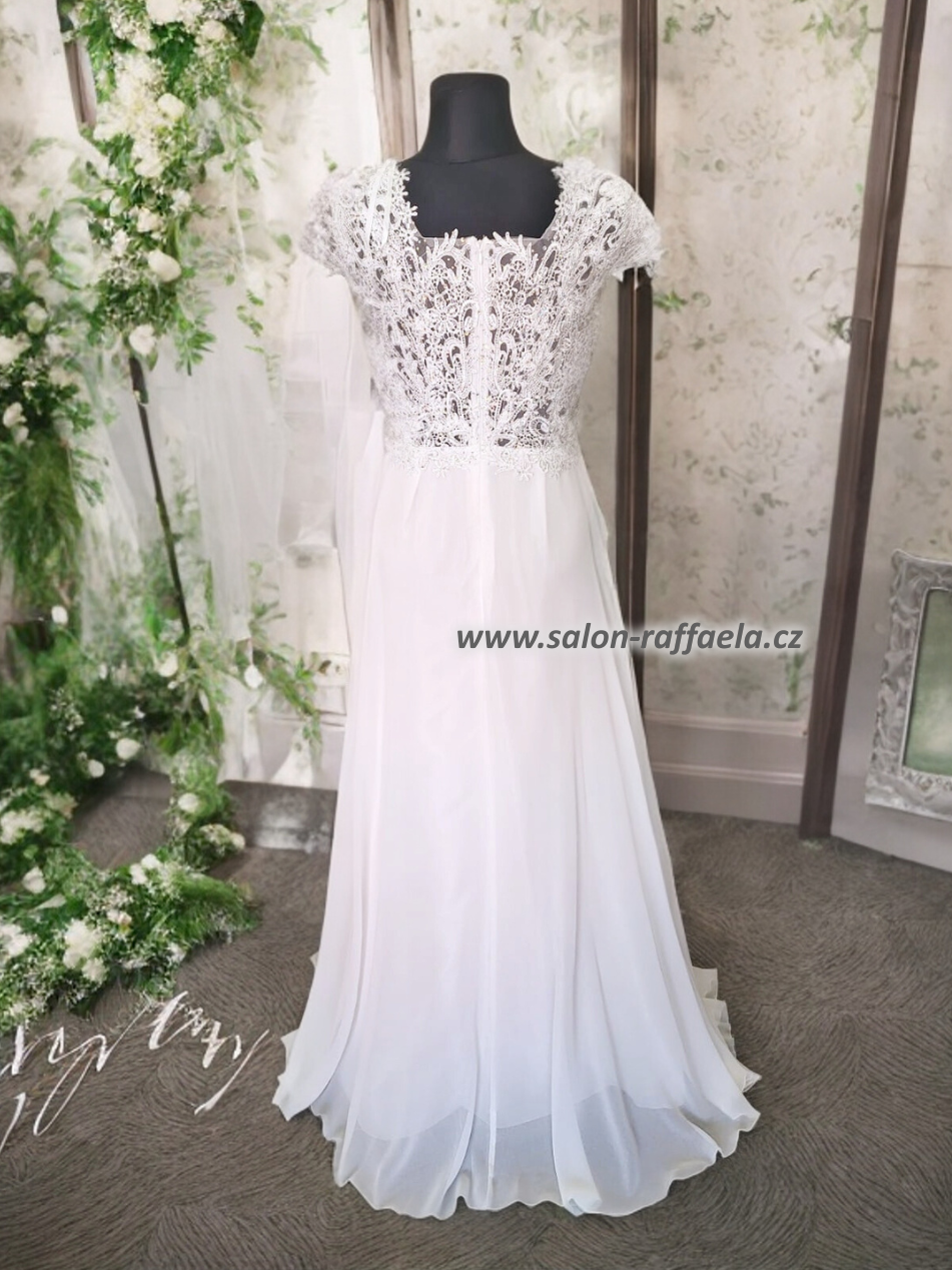 Svatební šaty Omegon s kamínkovým topem pro plnoštíhlé (vel. 44)