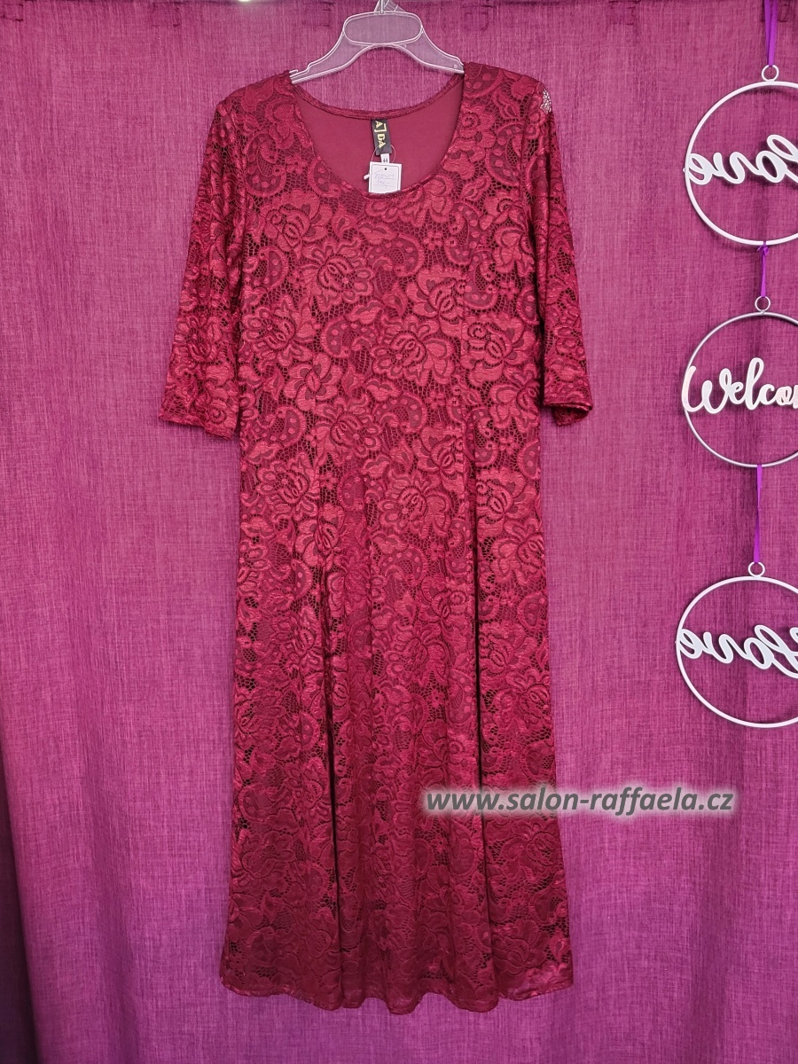 Tříčtvrteční krajkové šaty Pontiac s rukávy pro maminku nebo babičku (vel. 44, 46, 48)