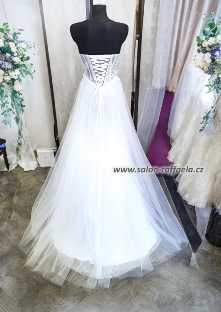 Svatební šaty s odepínacími rukávky a třpytivou sukní s rozparkem Abreus (vel. 36, 38, 40)