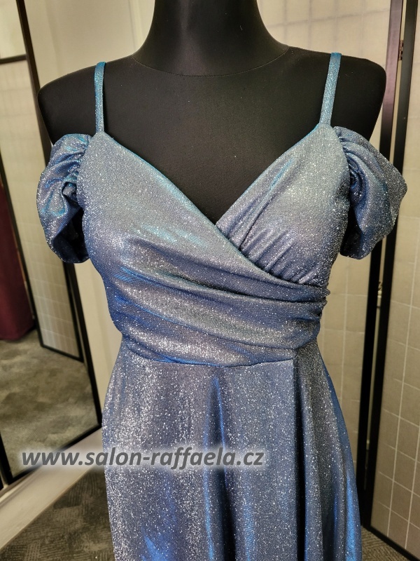 Třpytivé šaty se spadlými rameny a rozparkem Trin III (vel. 34)