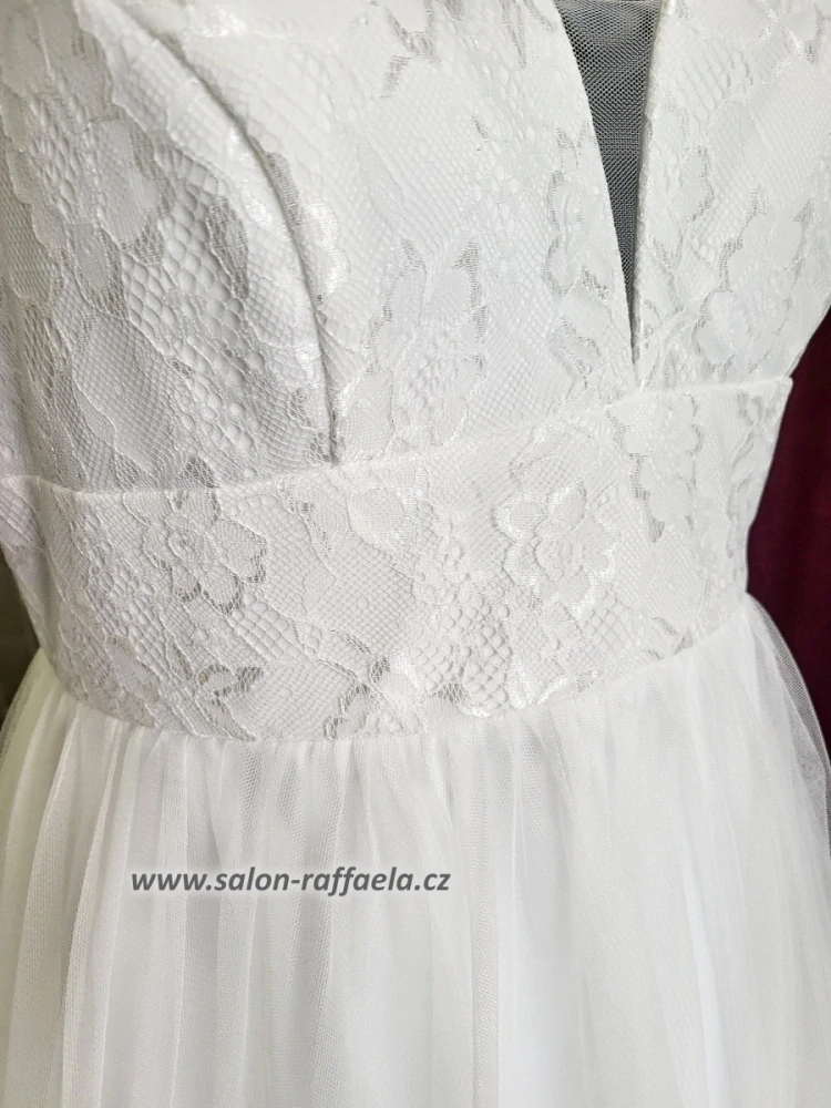 Svatební šaty Brisbane s tylovou sukní a rukávky (vel. 42 - 44)