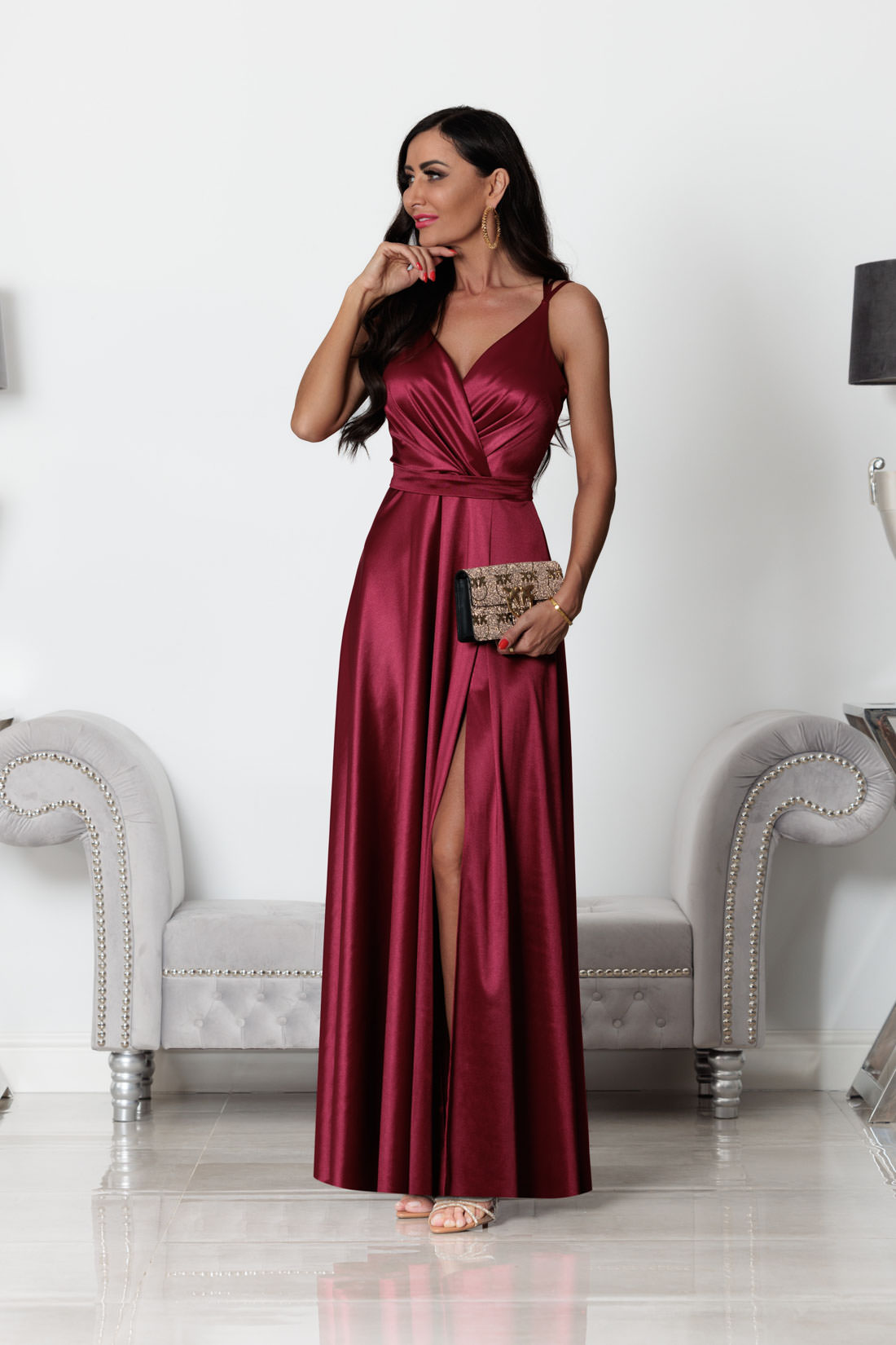 Saténové společenské šaty Buford IV s dvojitými ramínky (vel. 34 a 40)