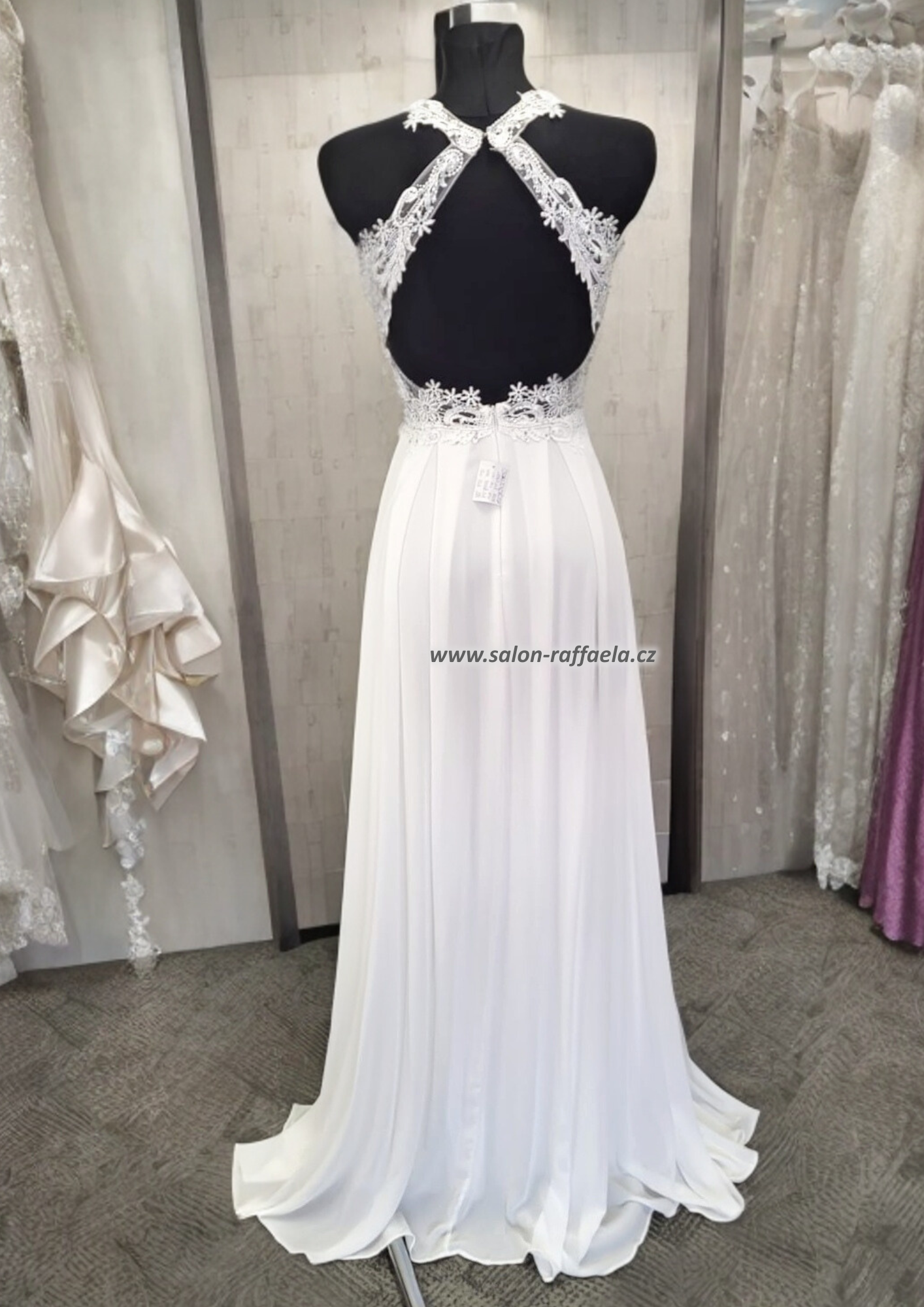 Antické svatební šaty s rozparkem Pareto (vel. 38)