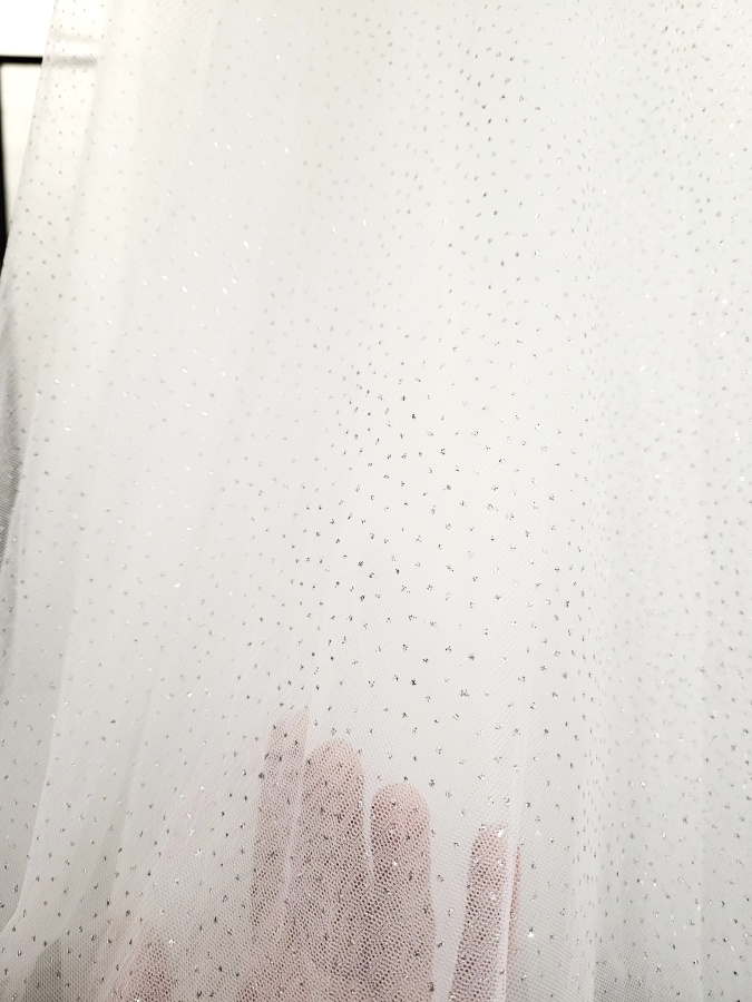 Svatební šaty s třpytivou sukní a kamínkovým topem Zefir (vel. 38)