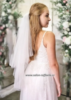 Závoj krátký hladký