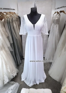 Jednoduché svatební šaty se šifonovou sukní a topem z hrubší krajky Monzo (vel. 44)