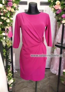 Fuchsiové pružné šaty se sponou naboku Randa (vel. L/XL)