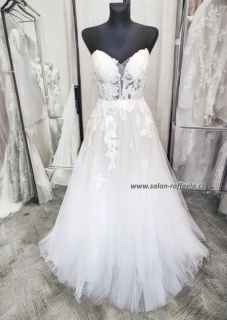 Svatební šaty s tylovou sukní a odepínacími ramínky Asti (vel. 36, 38)