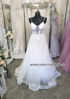 Svatební šaty s třpytivou sukní a šněrováním Sarnen (vel. 34)